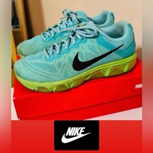 Nike Air Max Turquoise Green Women’s Running Sneakers, Gym, Workout, Size 8